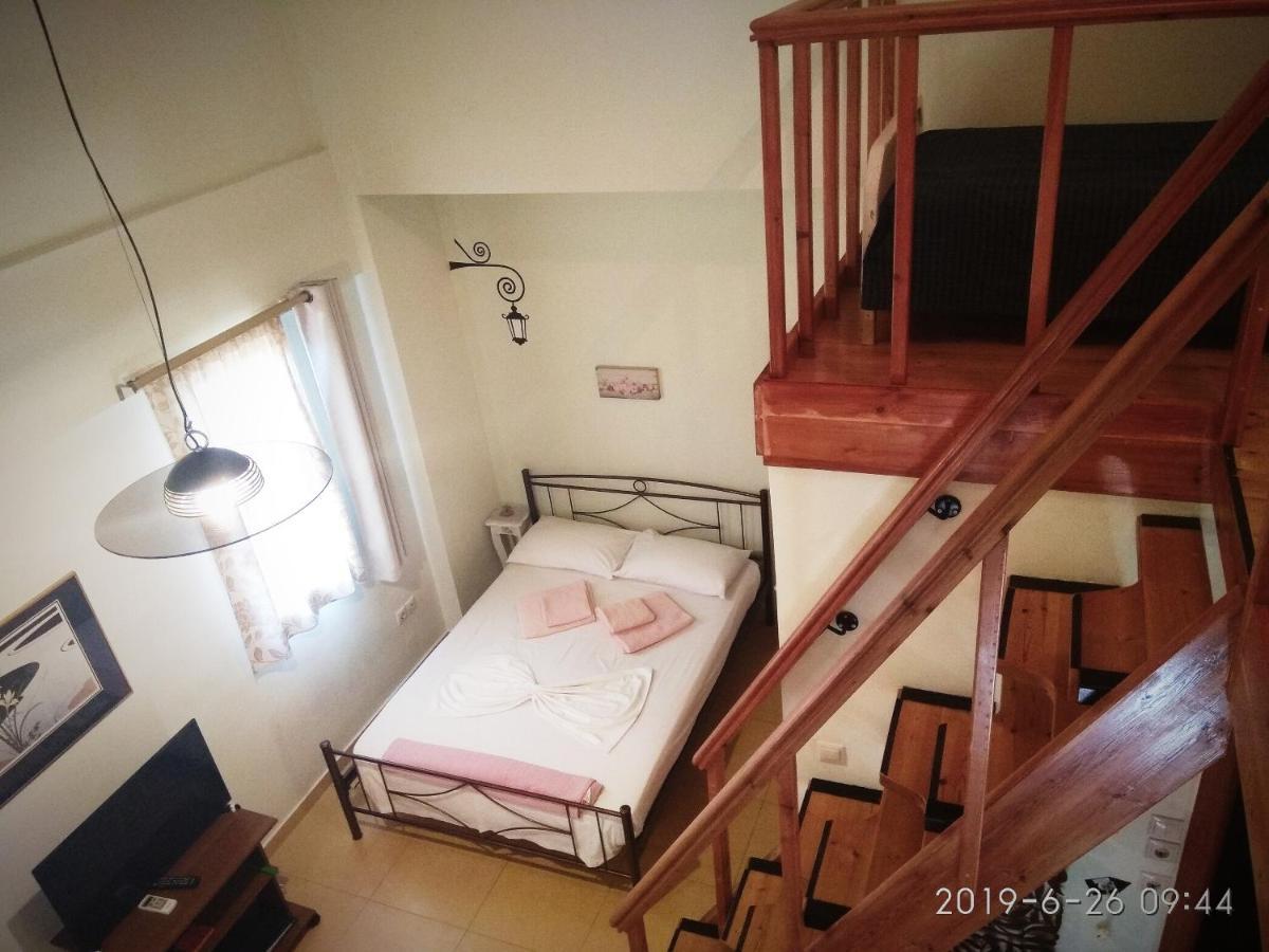 Deili Studio Loft كالاماتا المظهر الخارجي الصورة